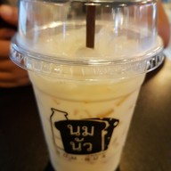 เมนูของร้าน นมนัว The Street Ratchada