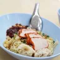 บะหมี่มังกรคู่ หมู่บ้านเสรี 1