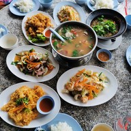 เปิ้ล ซีฟู้ด