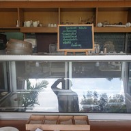 บรรยากาศ Palm Breeze Bar & Restaurant