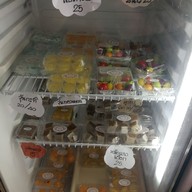 ขนมบ้านปราณสุข