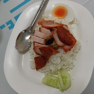 เมนูของร้าน ข้าวหมูแดงสุพรรณ (สาขา1)