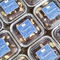 Magnum & Marty Bakery House