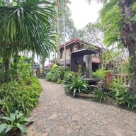 บ้านสวนสุดาพร