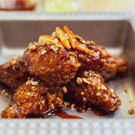 Indy Fried Chicken ไก่ทอดเกาหลีซอส 5 รส ตลาดหัวมุม