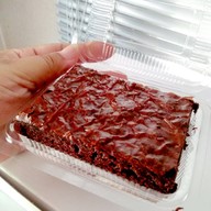 Magnum & Marty Bakery House