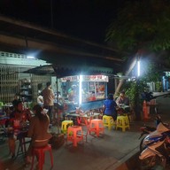 ชายเป็ดตุ๋นสาขา 2 (อาหารตามสั่ง)  พระยาสัจจา สาขา 2 พระยาสัจจา