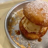 เมนูของร้าน ถ้วยถังไอติม บรรทัดทอง