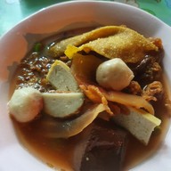 ชายเป็ดตุ๋นสาขา 2 (อาหารตามสั่ง)  พระยาสัจจา สาขา 2 พระยาสัจจา