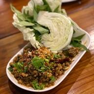 เฮือนม่วนใจ๋