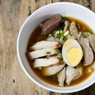 ก๋วยจั๊บช้างเผือก รับทำข้าวกล่อง