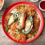 เมนูของร้าน หอยทอดยักษ์ใหญ่ ปลาเผา วังเดิม9. ย่อยมาจากหมูทอดบ้านแขก