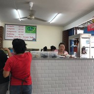 ข้าวหมูแดงสุพรรณ (สาขา1)