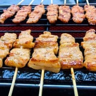 หมูปิ้งสูตรโบราณ & โจ๊กหมู ชูใจ - ถนนประชาสงเคราะห์