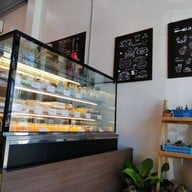 Eat Cake เมืองสระบุรี