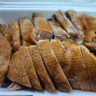 เมนูของร้าน เป็ดพะโล้เจ้เค็ง ตลาดนัดเช้า เทศา ซ.2