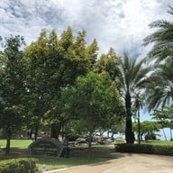 หาดเขาพลายดำ