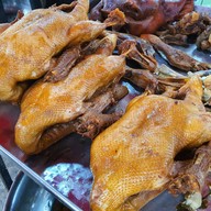 เมนูของร้าน เป็ดพะโล้เจ้เค็ง ตลาดนัดเช้า เทศา ซ.2