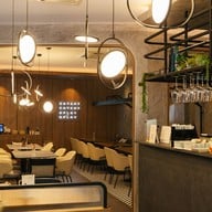 Kinlenn Eatery & Play Ari