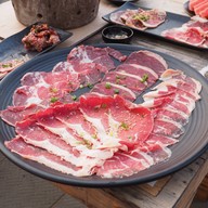 ชาบู ทาร์น TARN Shabu & Yakiniku Grill