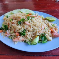 เจ๊พรปักษ์ใต้ ซีฟู้ด หาดแม่รำพึง ระยอง