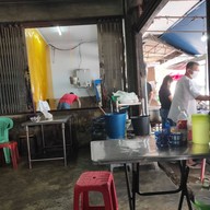 บรรยากาศ ลูกชิ้นราชวัตร