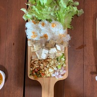 Tin Cafe หงาว