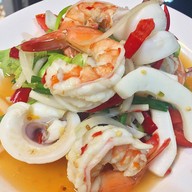 เมนูของร้าน เฮียหมู  14 อเวนิว(AVENUE  HOTEL)