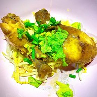 เมนูของร้าน ก๋วยเตี๋ยวไก่ข้ามฟาก สุรวงศ์ สุรวงศ์