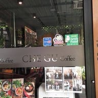 คุณนายแม่ มหิดล