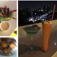 เมนูของร้าน Sky Moon Bar & Bistro