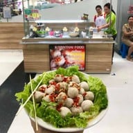 เมนูของร้าน ยำลูกชิ้น ก.แสนไทย บิ๊กซี ลพบุรี ชั้น1