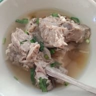 เมนูของร้าน ต้อมเตี๋ยวเรือยกซด สาขาหน้า ม.พายัพ หน้า ม.พายัพ