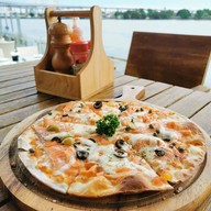 เมนูของร้าน BuriTara Riverfest