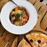 เมนูของร้าน BuriTara Riverfest