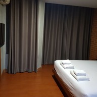 บีทู อุดร บูทิก แอนด์ บัดเจ็ต โฮเต็ล (b2 Udon Than