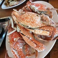 เมนูของร้าน โอ้โห ปูอร่อย ชุมชนประมงบ้านแหลมผักเบี้ย