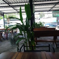 บรรยากาศ ครัวคลองถนน ลาบเป็ด ลาบเป็ด