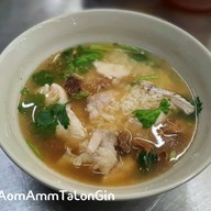 เมนูของร้าน เฮียหวาน ข้าวต้มปลา สาทร