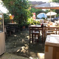 ตักข้าวอาหารตามสั่ง