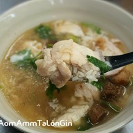 เมนูของร้าน เฮียหวาน ข้าวต้มปลา สาทร