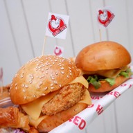 เมนูของร้าน Red Hat พระรามเก้า