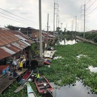 ชุมชนเก่าตลาดหัวตะเข้