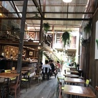 ชุมชนเก่าตลาดหัวตะเข้