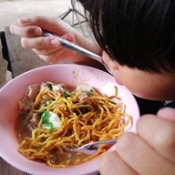 ก๋วยเตี๋ยวโบราณ ป้าลั้ง วังกรด