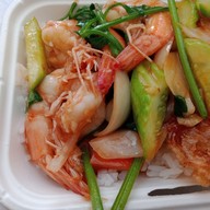 ร้านใบกะเพรา by เจ๊ติ๊ก มีสาขาเดียวจ้า (ตลาดโชคพิชัย)