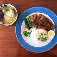 เฮียปุ้ยพุงพลุ้ย