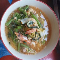 ติ๋วอาหารตามสั่ง กำแพงดิน เชียงใหม่