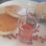 Berry Cafe แสนตุ้ง