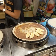 บรรยากาศ 72 crepe 72 crepe (72 เครป)